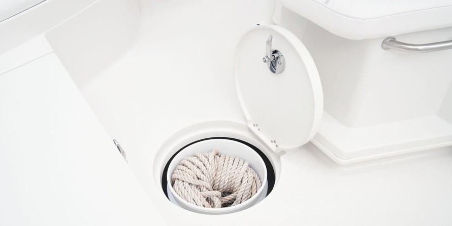 Ranger boats 2400 bay