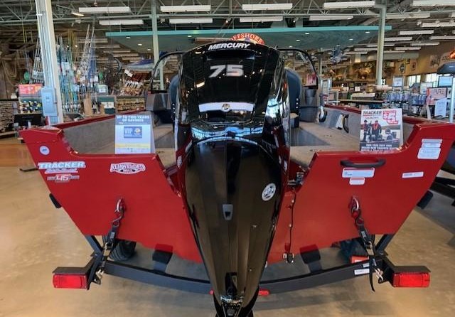 Tracker Pro Guide V-16 SC