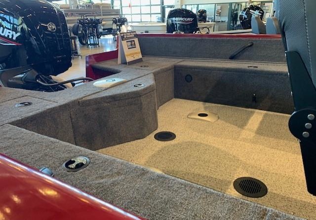 Tracker Pro Guide V-16 SC