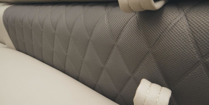 Sun Tracker Party Barge 20 DLX