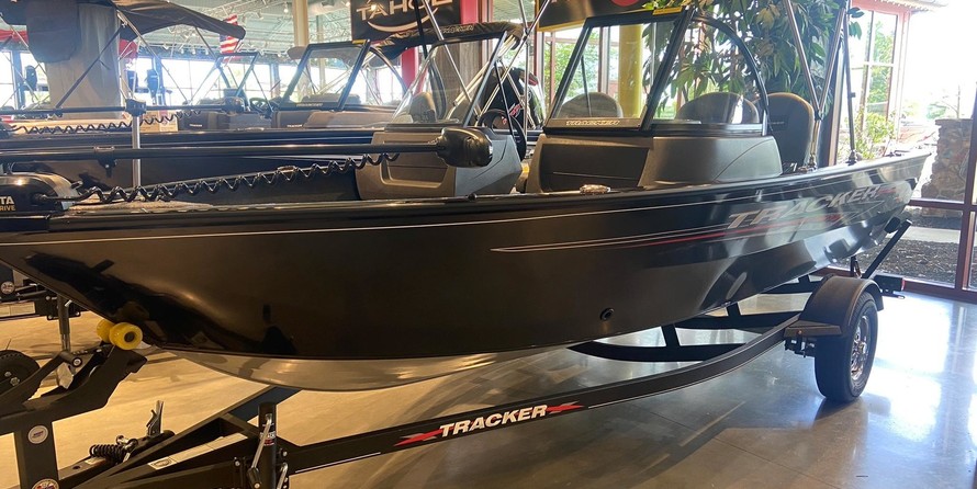 Tracker Pro Guide V-16 SC