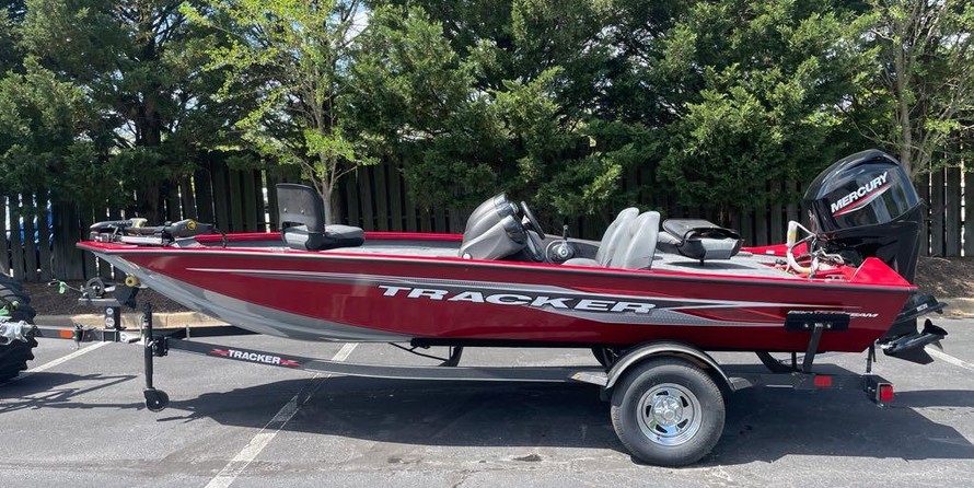 Tracker Pro Team 175 TXW