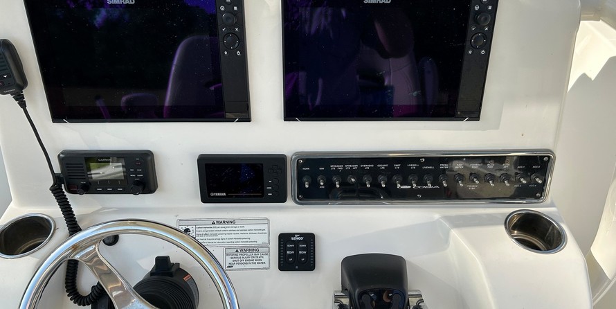 Cobia 217 center console