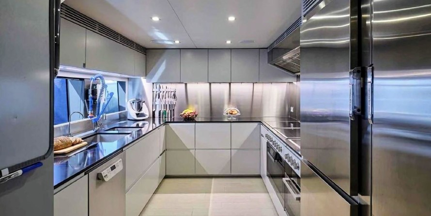 Custom Line NAVETTA 42