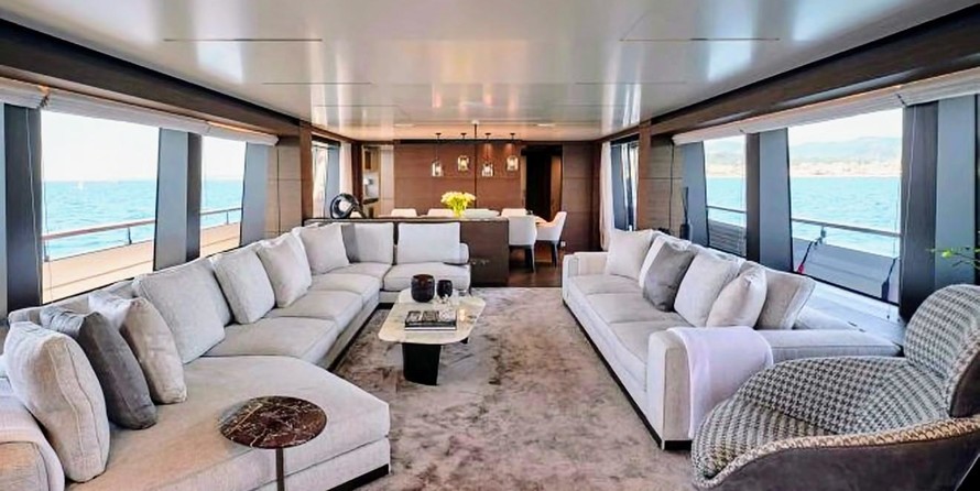 Custom Line NAVETTA 42