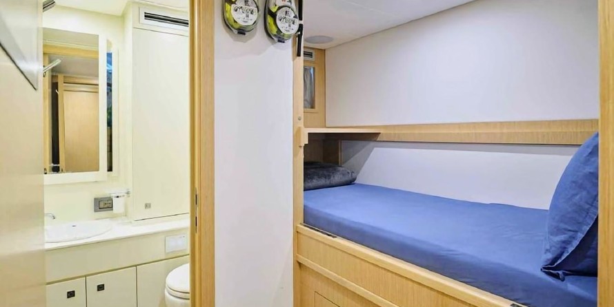 Custom Line NAVETTA 42