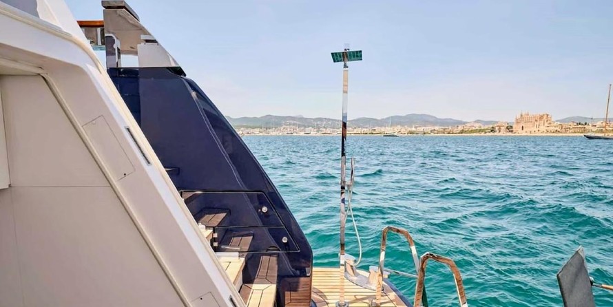 Custom Line NAVETTA 42