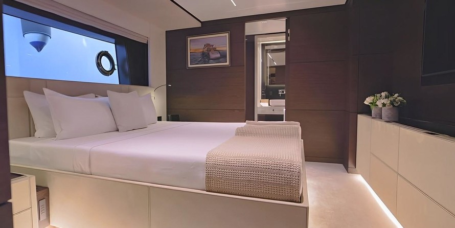 Custom Line NAVETTA 42