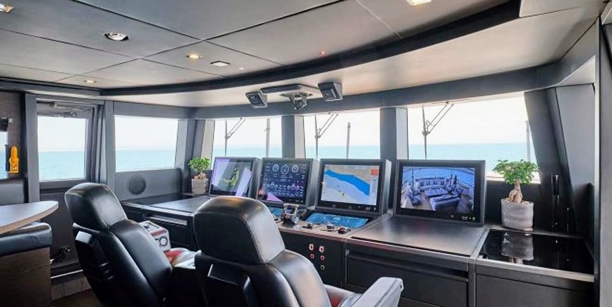 Custom Line NAVETTA 42