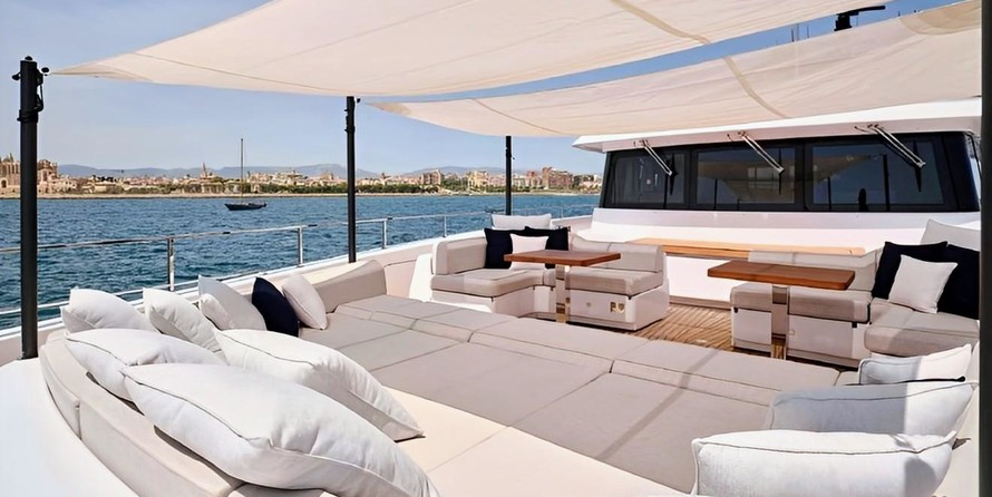 Custom Line NAVETTA 42