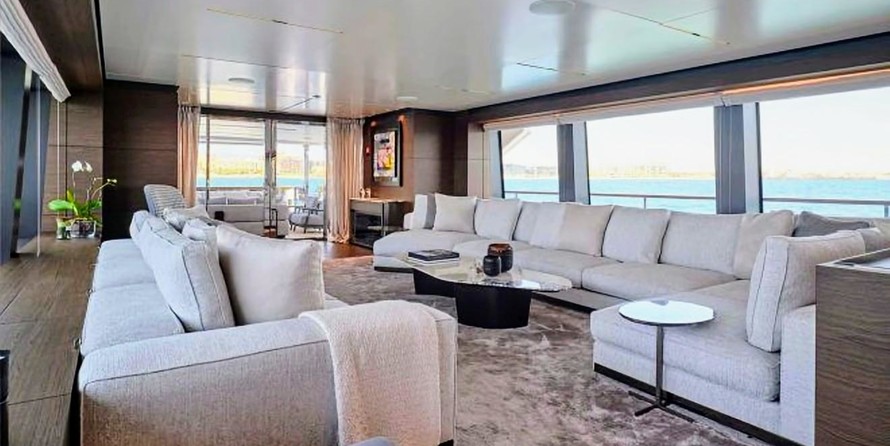 Custom Line NAVETTA 42