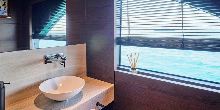 Custom Line NAVETTA 42