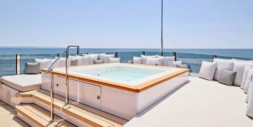 Custom Line NAVETTA 42