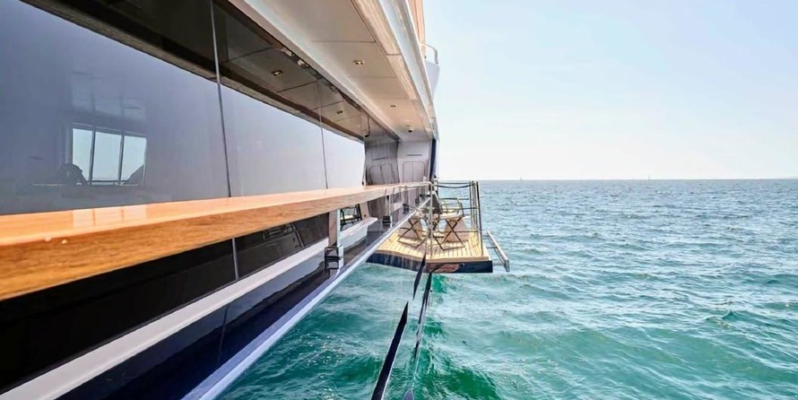 Custom Line NAVETTA 42