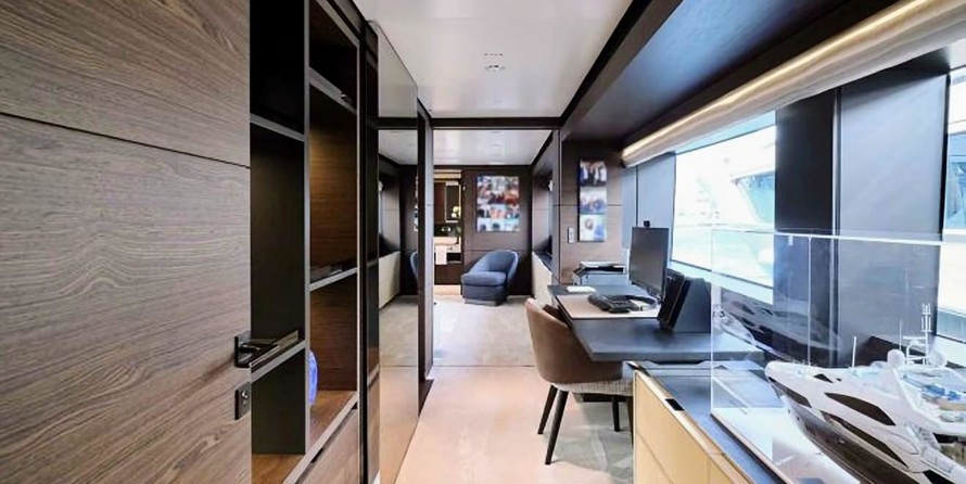 Custom Line NAVETTA 42