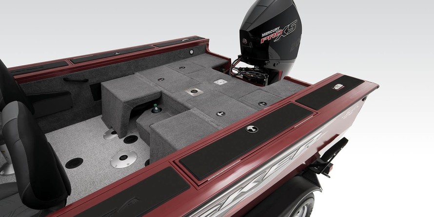 Tracker Targa V-18 WT