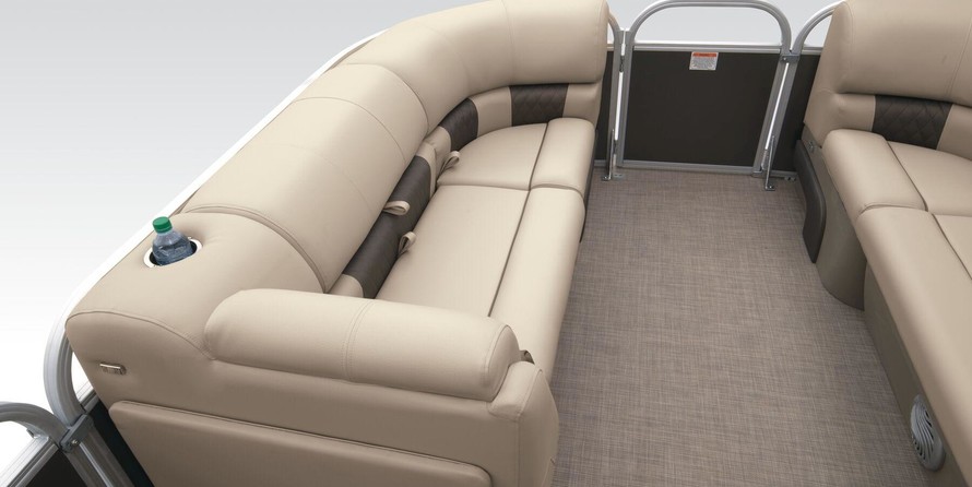 Sun Tracker Party Barge 20 DLX