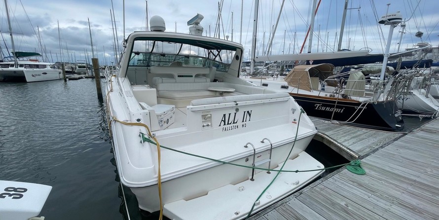 44 Sea Ray Sundancer