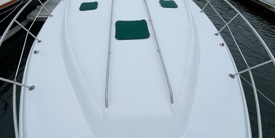 44 Sea Ray Sundancer