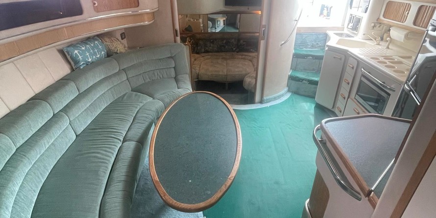 44 Sea Ray Sundancer