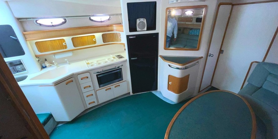 44 Sea Ray Sundancer