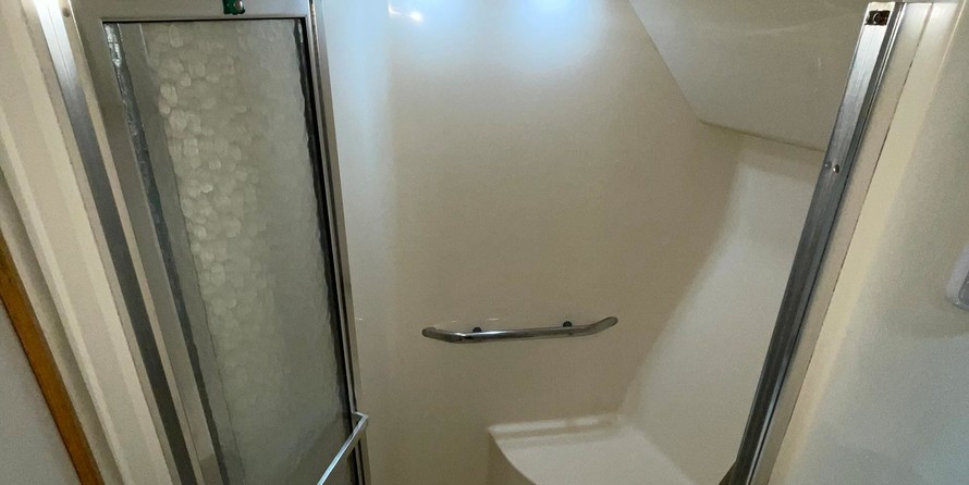 44 Sea Ray Sundancer