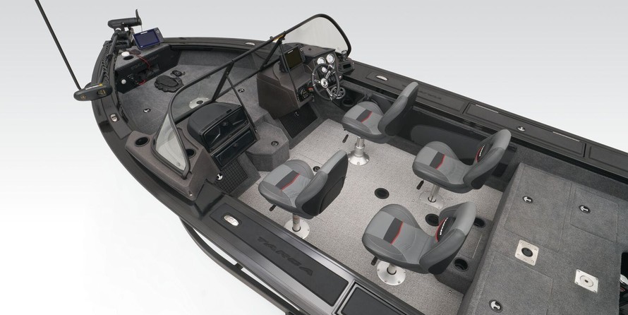 Tracker Targa V-19 WT