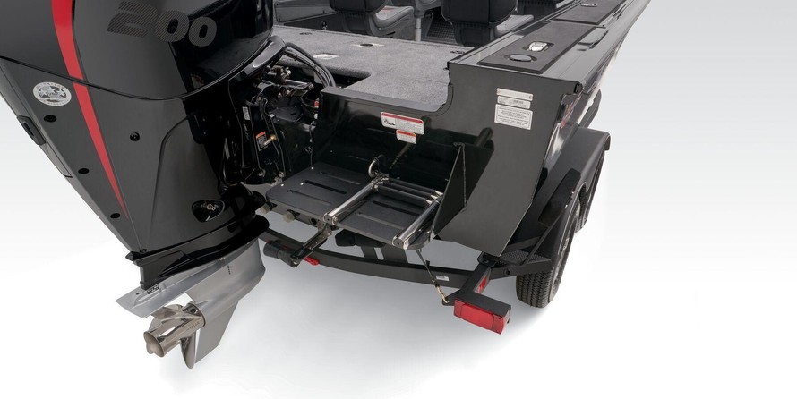 Tracker Targa V-19 WT