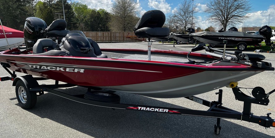 Tracker Pro Team 175 TXW