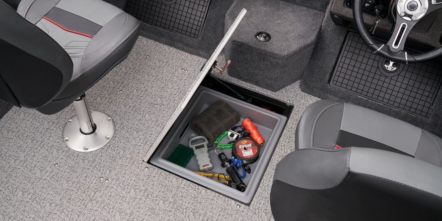 Tracker Targa V-19 WT