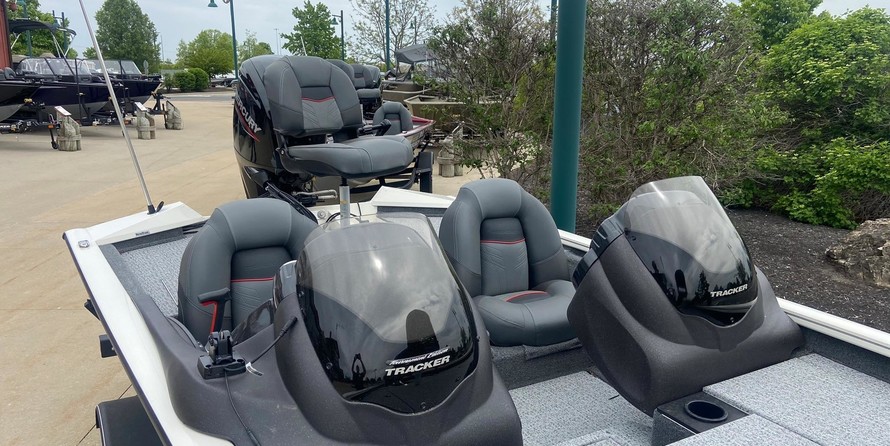 Tracker Pro Team 175 TXW