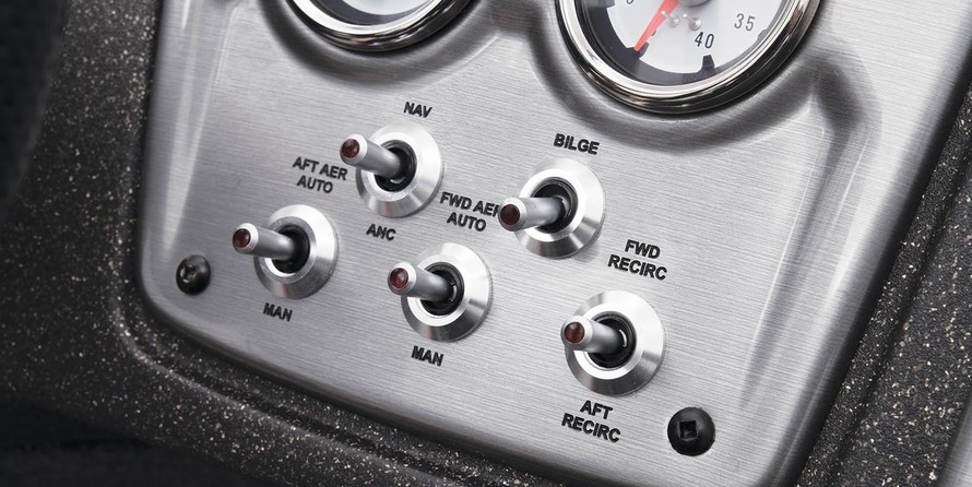 Tracker Pro Guide V-175 WT