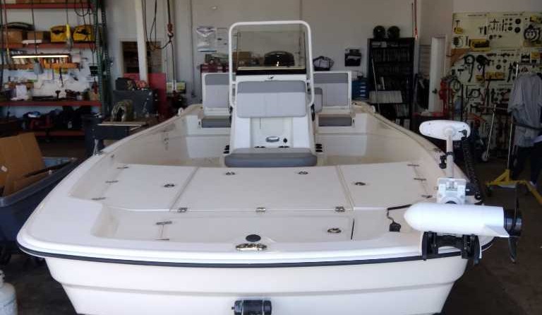 Mako Pro Skiff 19 CC
