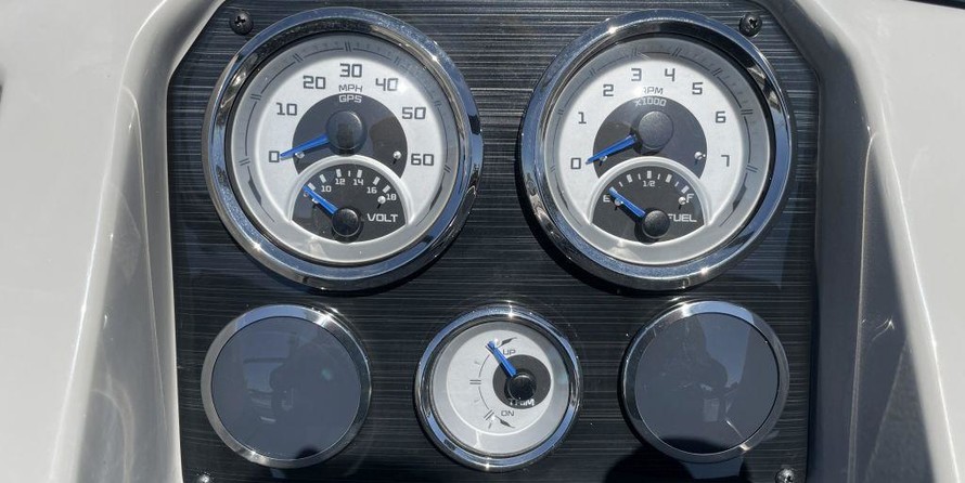 Starcraft Marine Crossover 210 OB SCX EXT