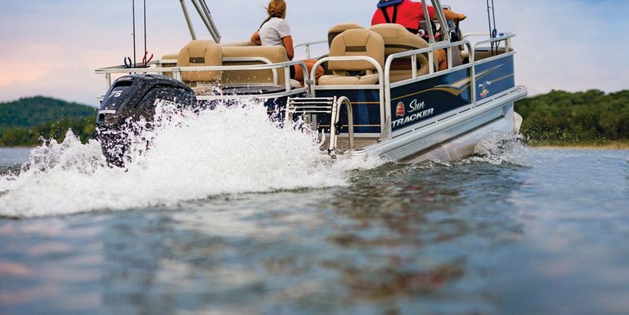 Sun Tracker Bass Buggy 18 DLX