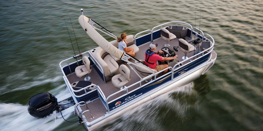 Sun Tracker Bass Buggy 18 DLX
