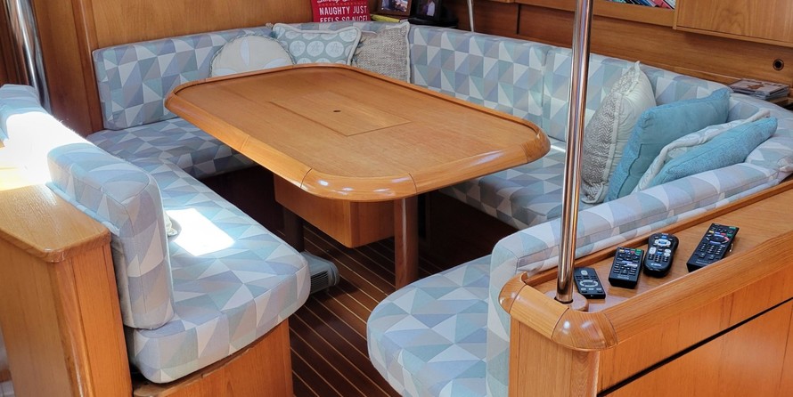 Jeanneau Sun Odyssey 49