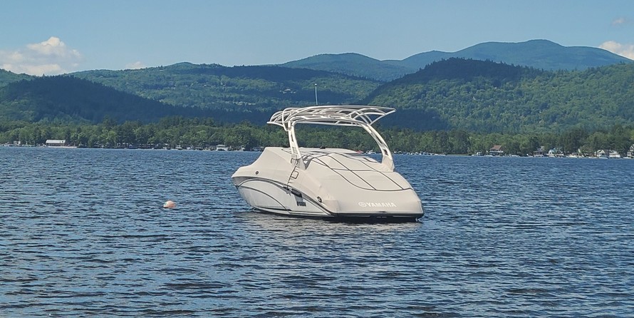 Yamaha 242 LIMITED S E-SERIES