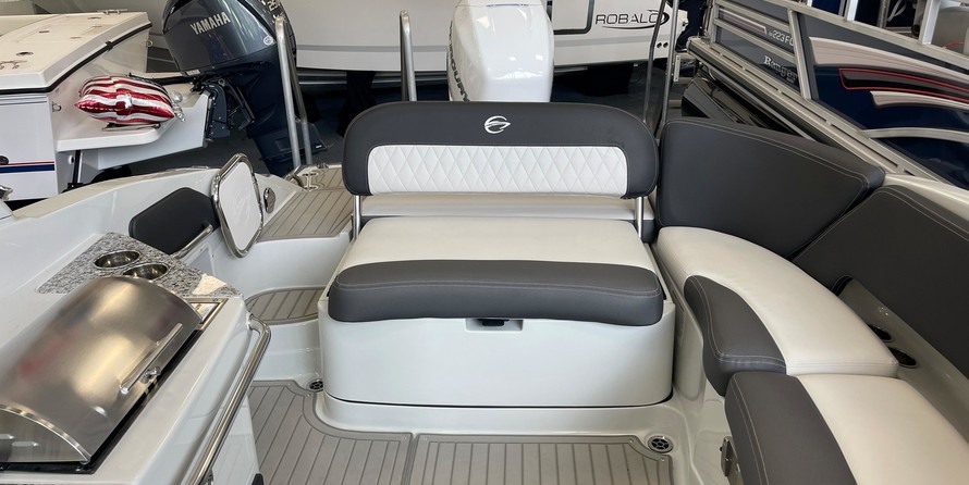 Crownline 280 CR