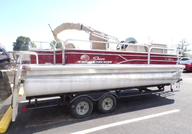 Sun Tracker Fishin Barge 20 DLX