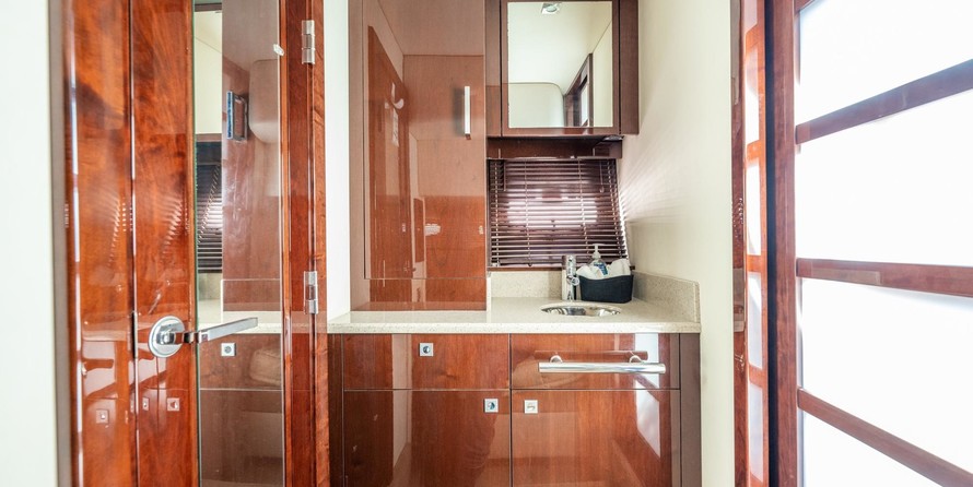 Sea Ray 470 Sundancer