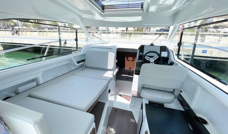 Beneteau Antares 8