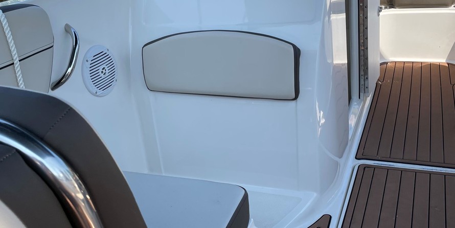 Bayliner VR6 BOWRIDER