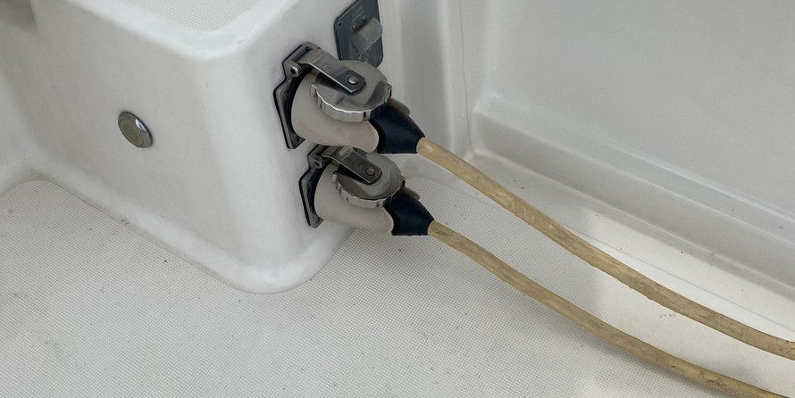 Tiara yachts 3200 open