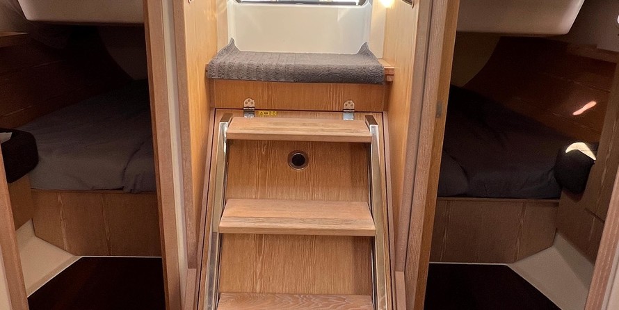 Hanse 415