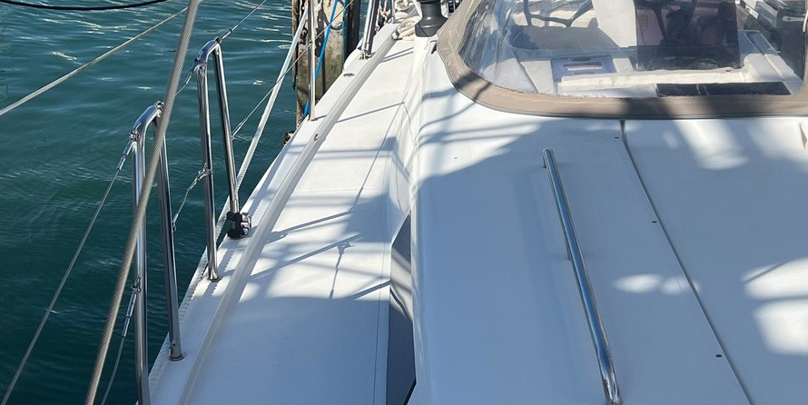 Hanse 415