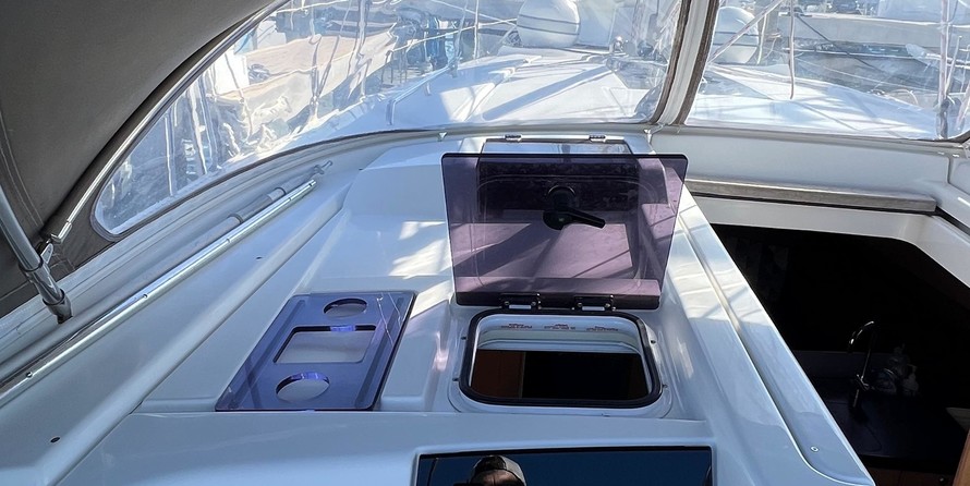 Hanse 415