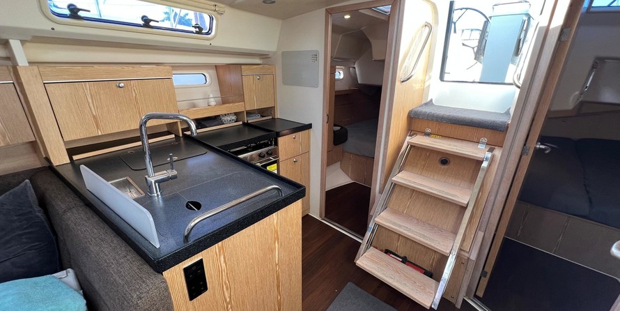 Hanse 415