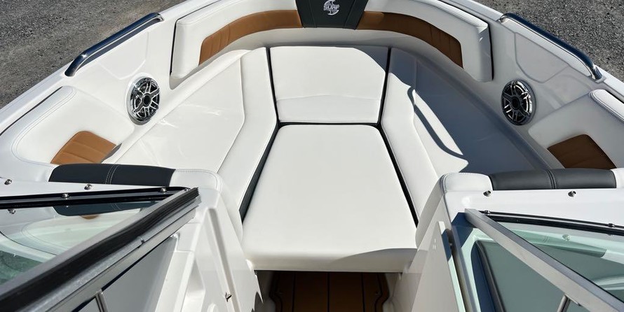 Chaparral 21 H2O Surf