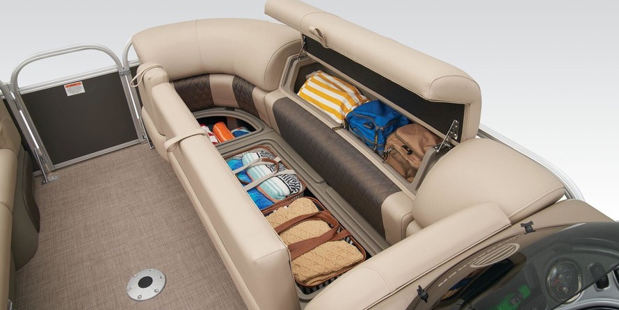 Sun Tracker Party Barge 22 DLX